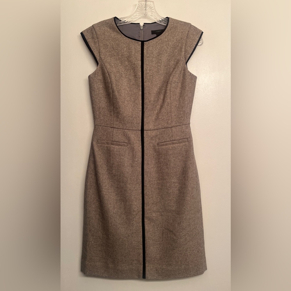 J.Crew cap-sleeve piped
Donegal wool-blend sheath dress size 2